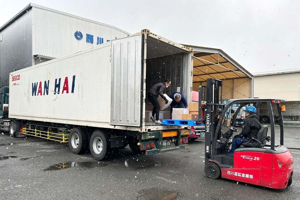 Our First Container of Kampot Pepper Reaches Japan!